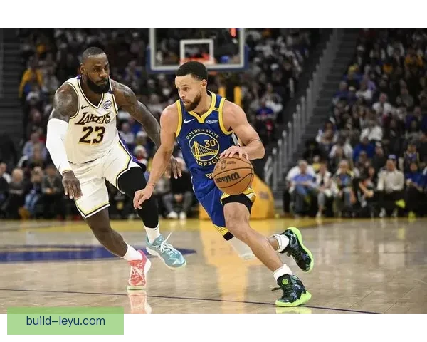 NBA最新动态：詹姆斯带队再创纪录，湖人迎战勇士前瞻分析