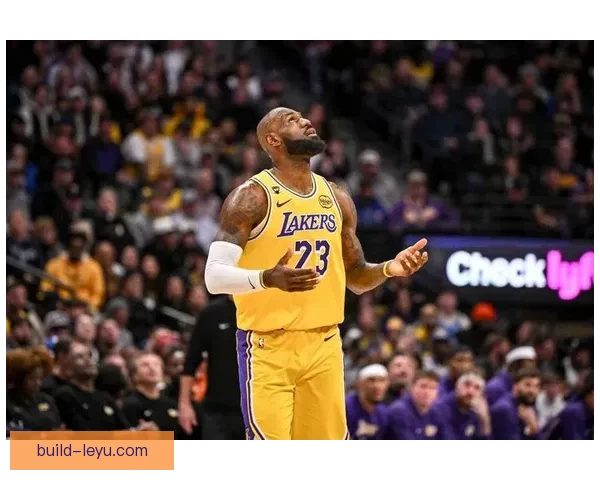 詹姆斯关键时刻爆发带领湖人逆转勇士重燃季后赛希望争夺西部排名