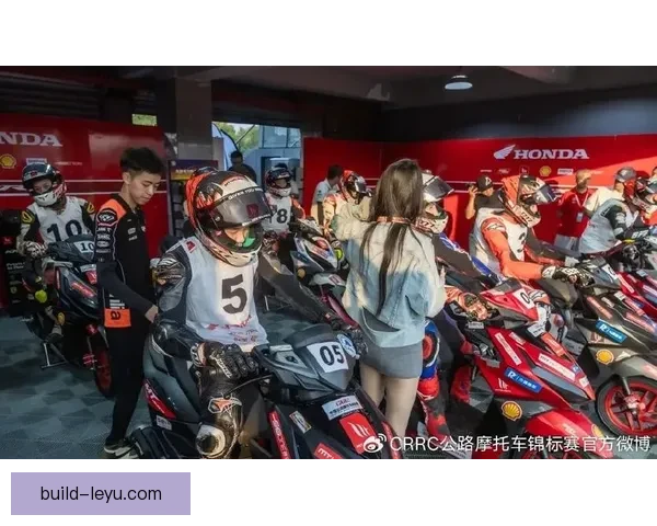 摩托车大奖赛新赛季展望 主要车手阵容与赛道变化大揭秘