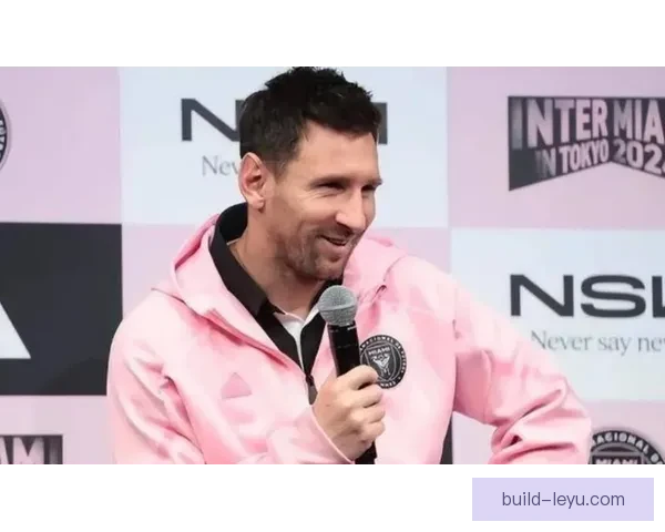 梅西重返巴萨可能性增加 球迷热议未来转会动向