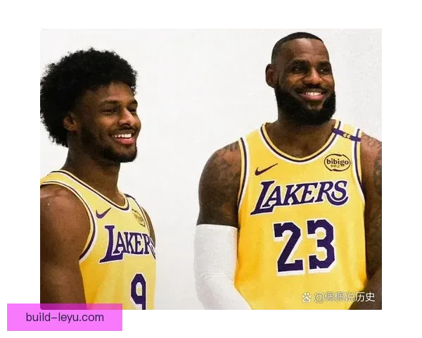 湖人新赛季阵容引关注詹姆斯能否带队重回总冠军舞台