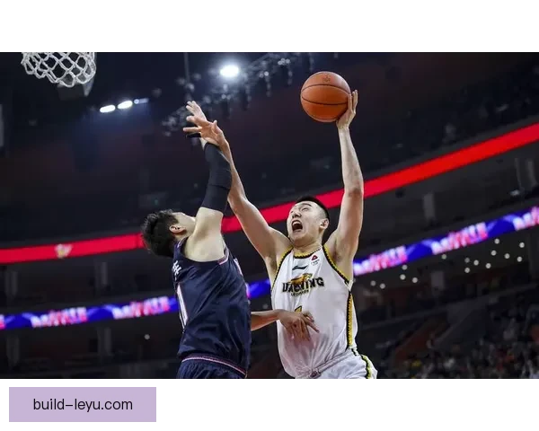 CBA总决赛激战正酣辽宁队力克广东队晋级决赛在即