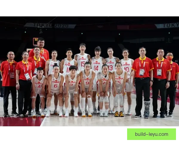 中国男篮世界杯征程再启 集结国内外球员目标力争八强